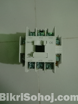 DONG-A DMC 40B 2A2B 35AMP AND DONG-A DMC 22B 2A2B 20AMP